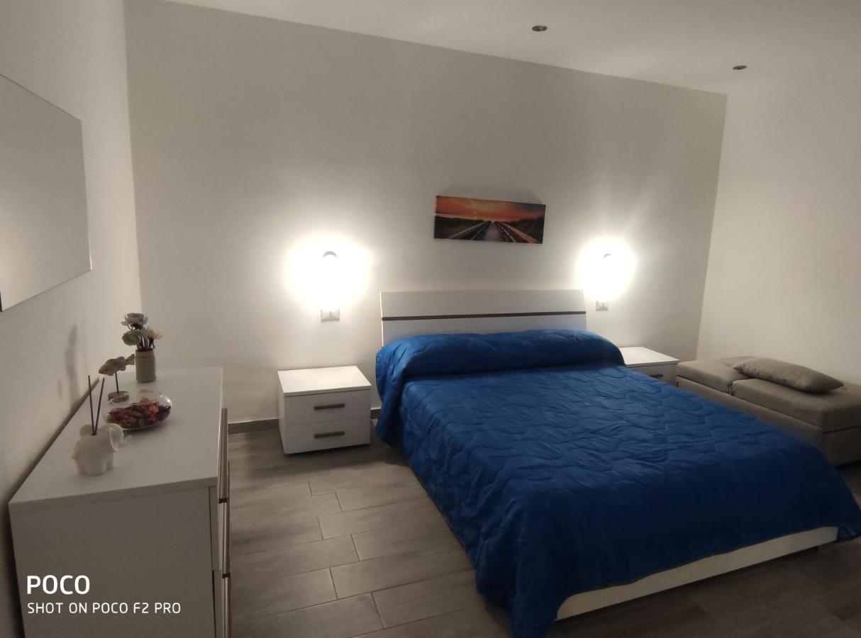 La Casa Di Teresa Hotel ตารันโต ภายนอก รูปภาพ